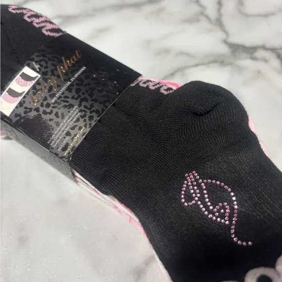 Baby PHat 🐈‍⬛ White, Black & Pink Quarter Crew SOCKS - Picture 3 of 5